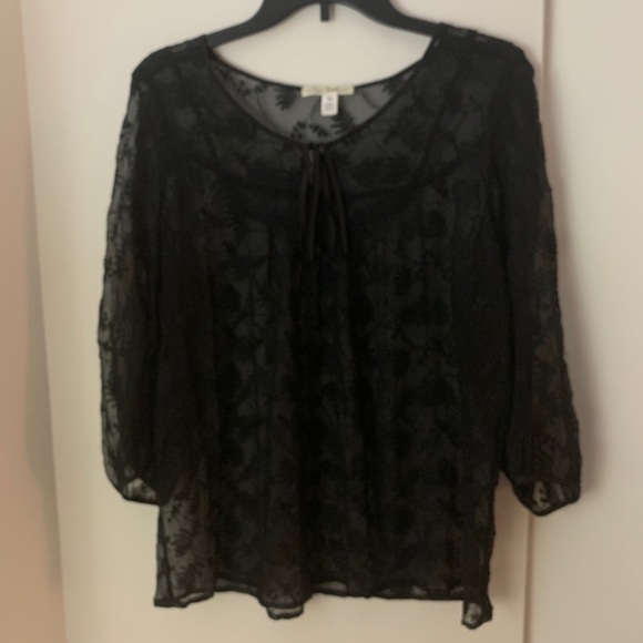 Black 100% Silk Blouse With Floral Embroidery - Picture 8 of 9